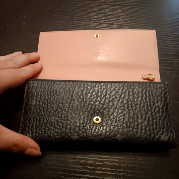 MCM With D-Rings Black Textured Leather Wallet Or Clutch (EUC) - Picture 4 of 16